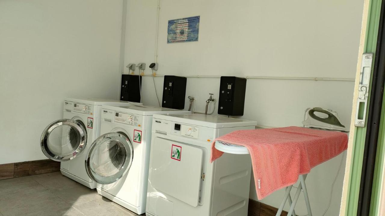 Camping Tikayan Felix De La Bastide Saint-Mitre-les-Remparts Luaran gambar