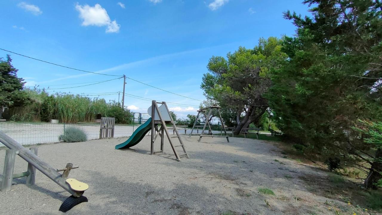 Camping Tikayan Felix De La Bastide Saint-Mitre-les-Remparts Luaran gambar