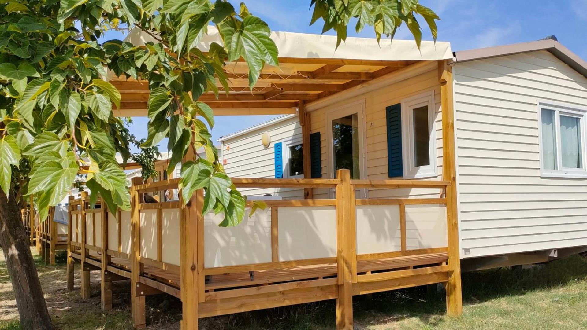 Camping Tikayan Felix De La Bastide Saint-Mitre-les-Remparts Luaran gambar