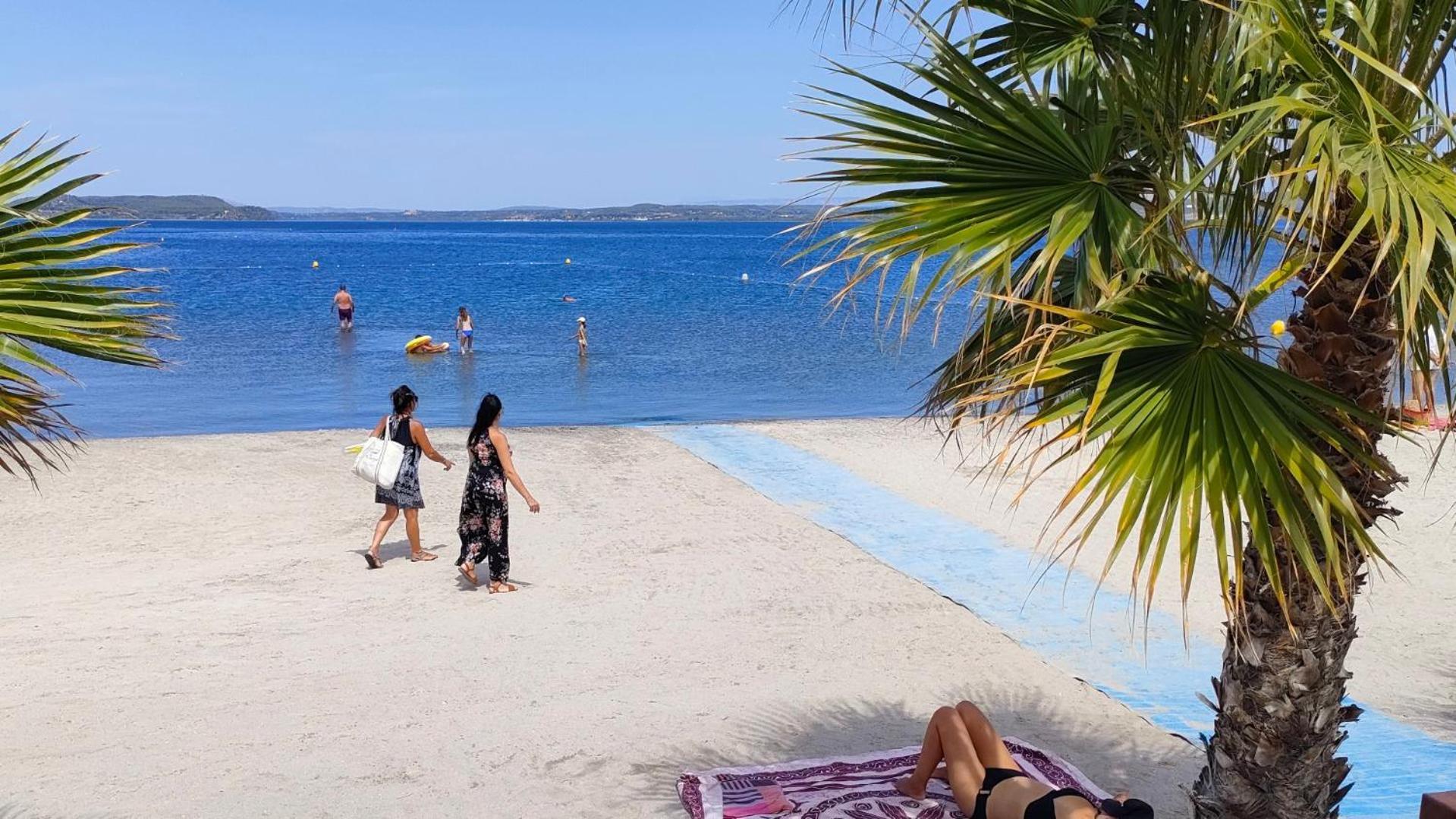 Camping Tikayan Felix De La Bastide Saint-Mitre-les-Remparts Luaran gambar
